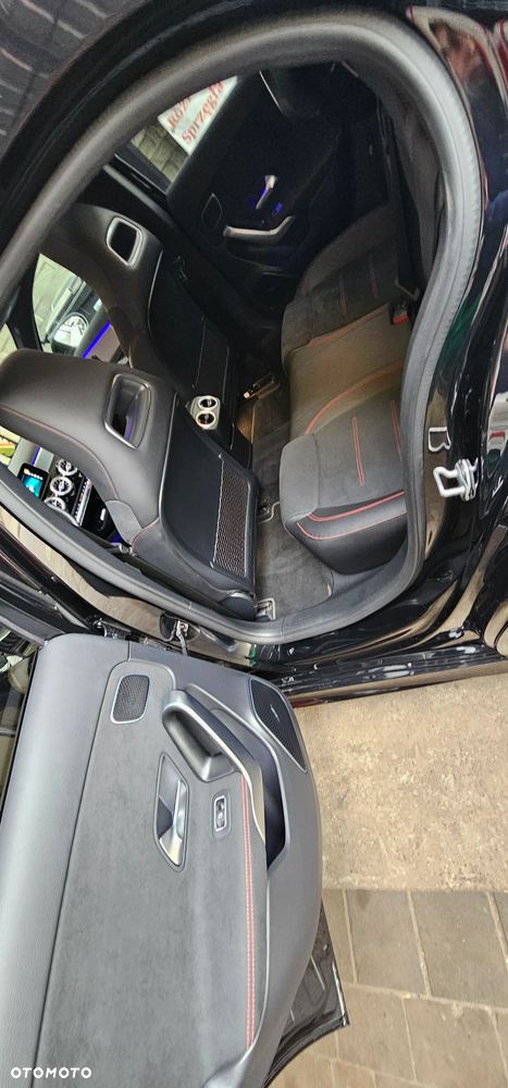 Mercedes-Benz Klasa A 220 4-Matic AMG Line 7G-DCT - 7