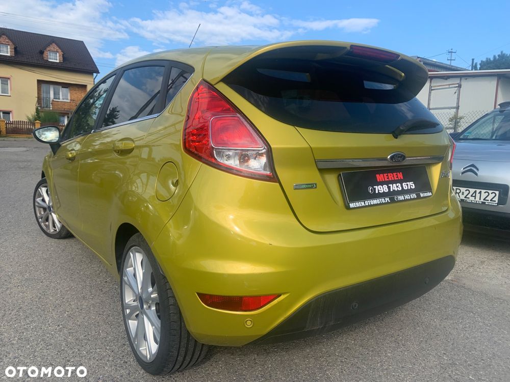 Ford Fiesta 1.0 EcoBoost S&S TITANIUM X - 5
