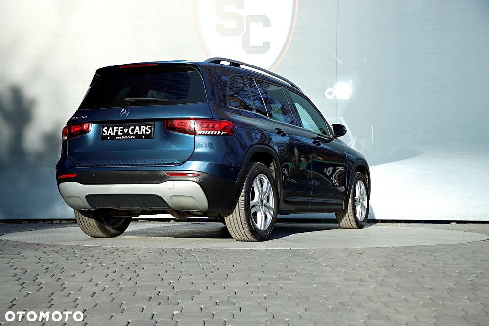 Mercedes-Benz GLB 200 7G-DCT - 9