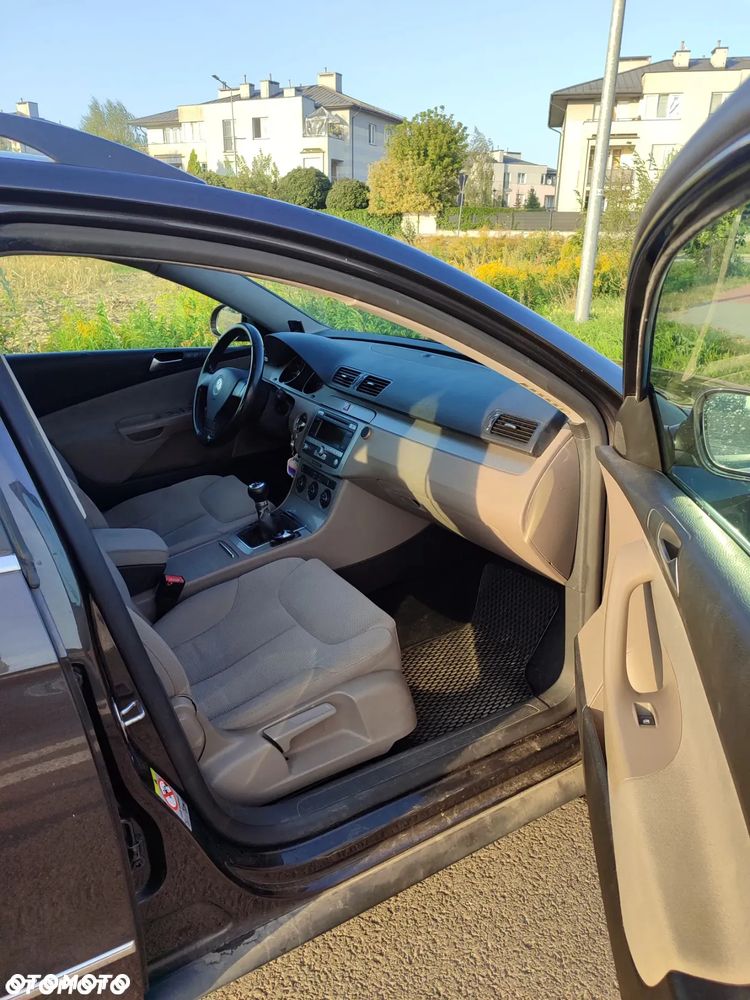Volkswagen Passat 1.8 TSI Comfortline - 7