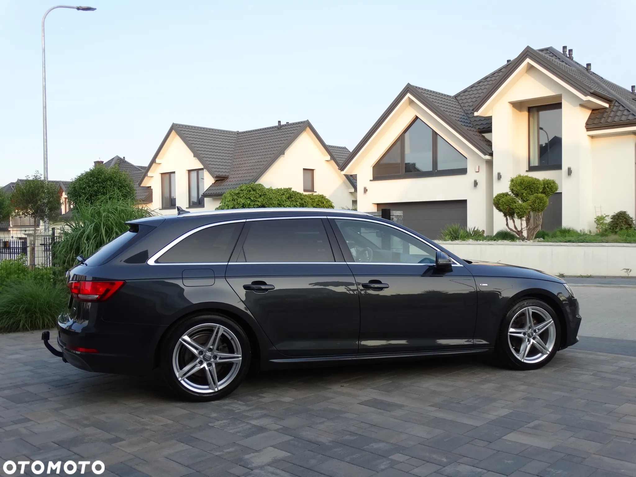 Audi A4 Avant 2.0 TDI DPF S line Sportpaket - 30