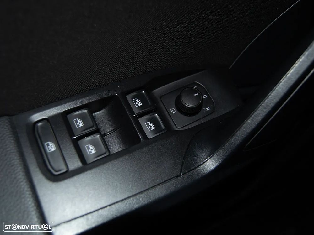 SEAT Ibiza 1.0 TSI FR - 32