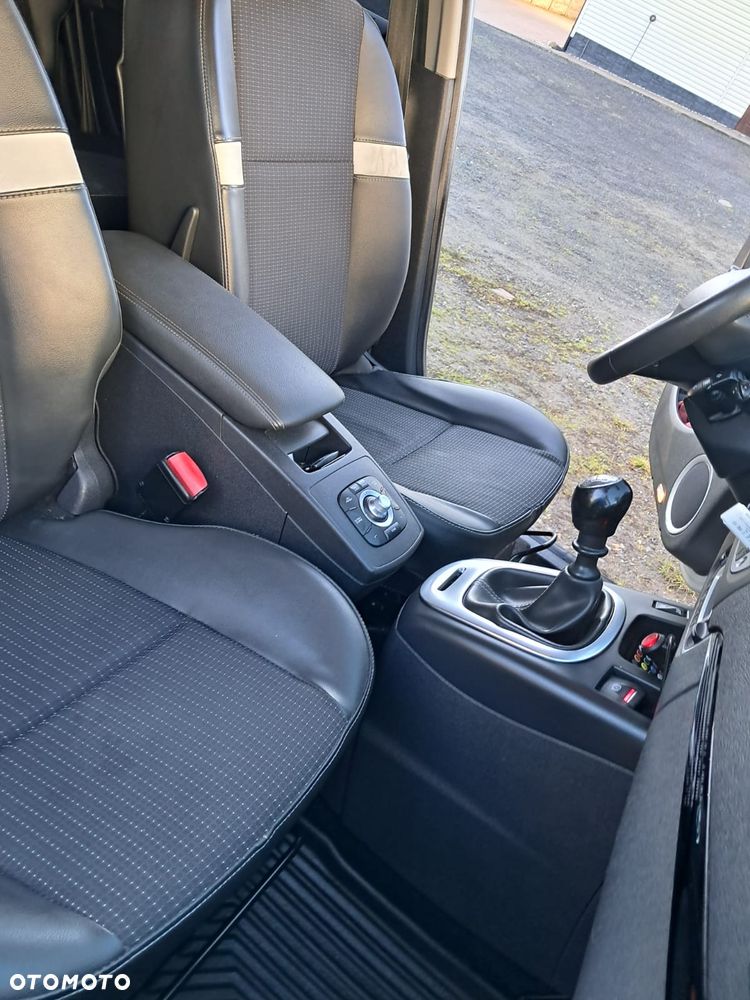 Renault Scenic Energy dCi 110 S&S Bose Edition - 12