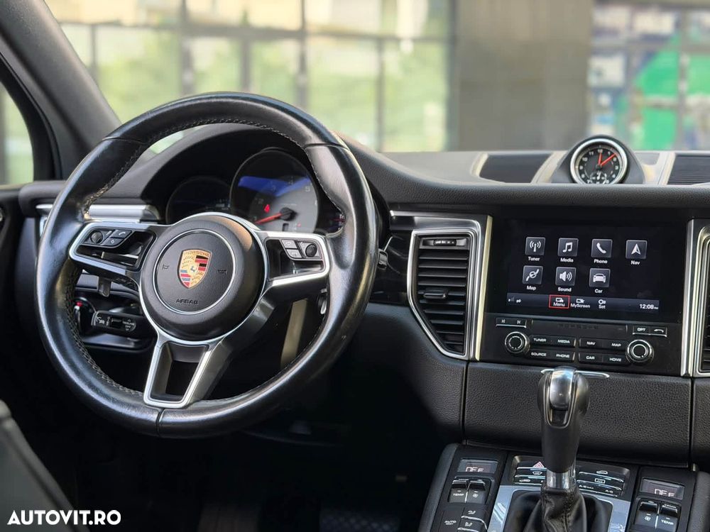 PORSCHE Macan 2018 — imagine 12