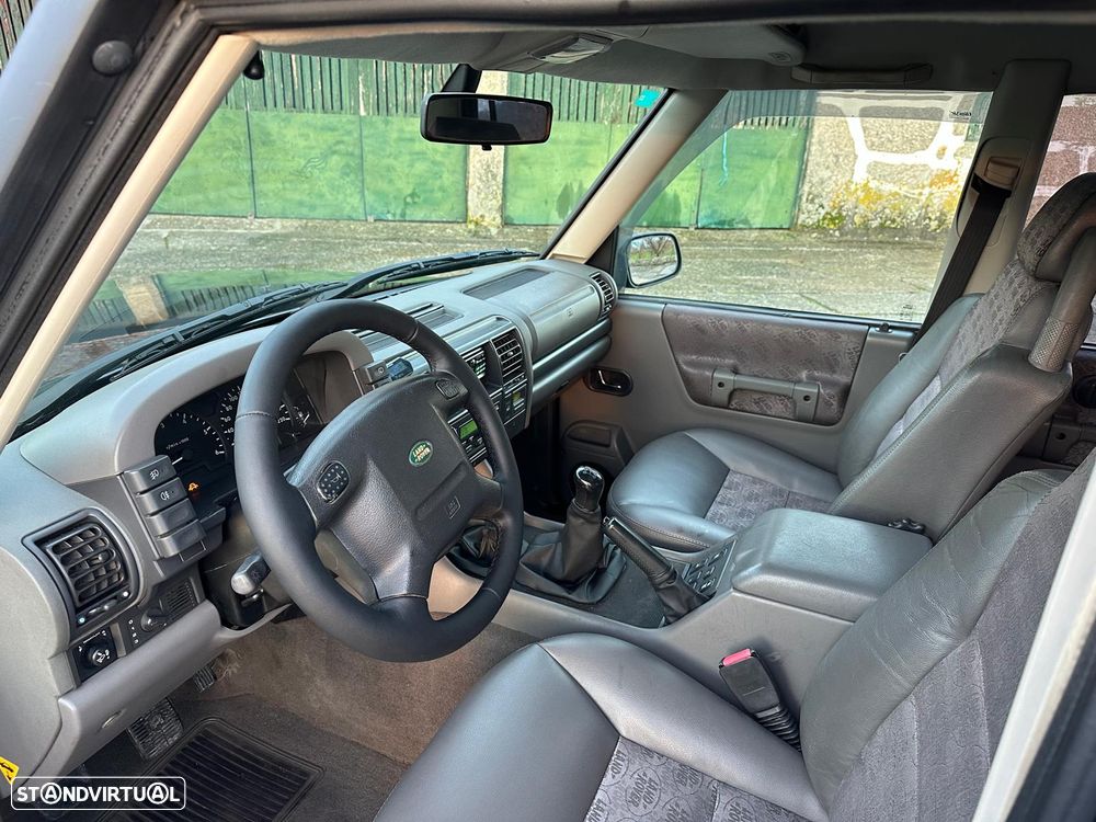 Land Rover Discovery TD5 Classic - 24