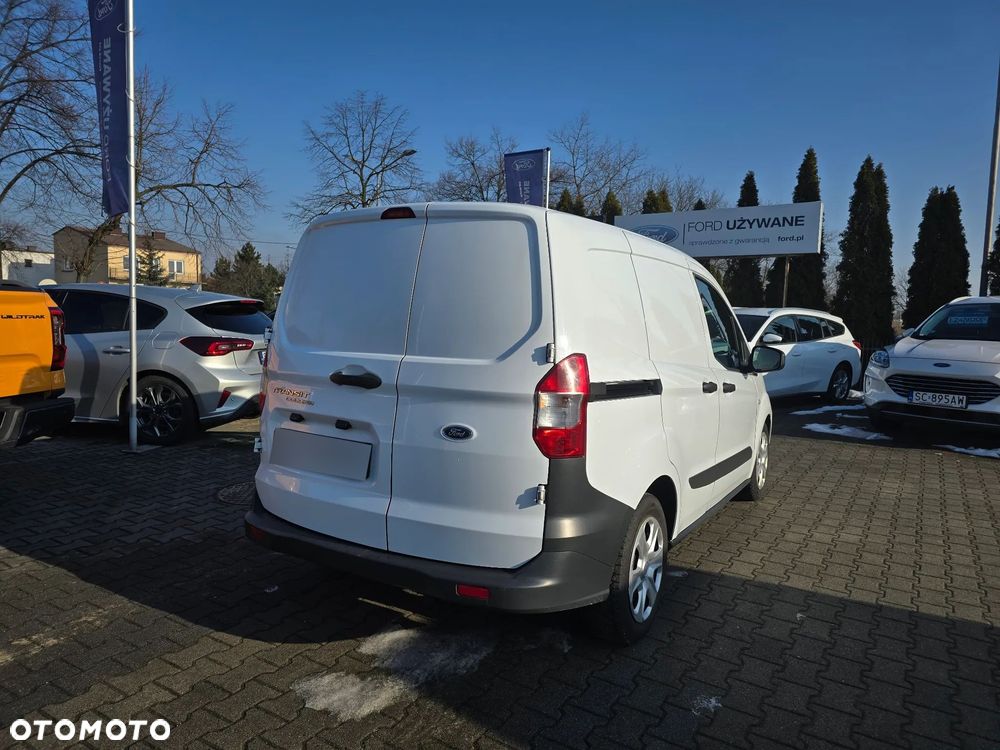 Ford courier - 5