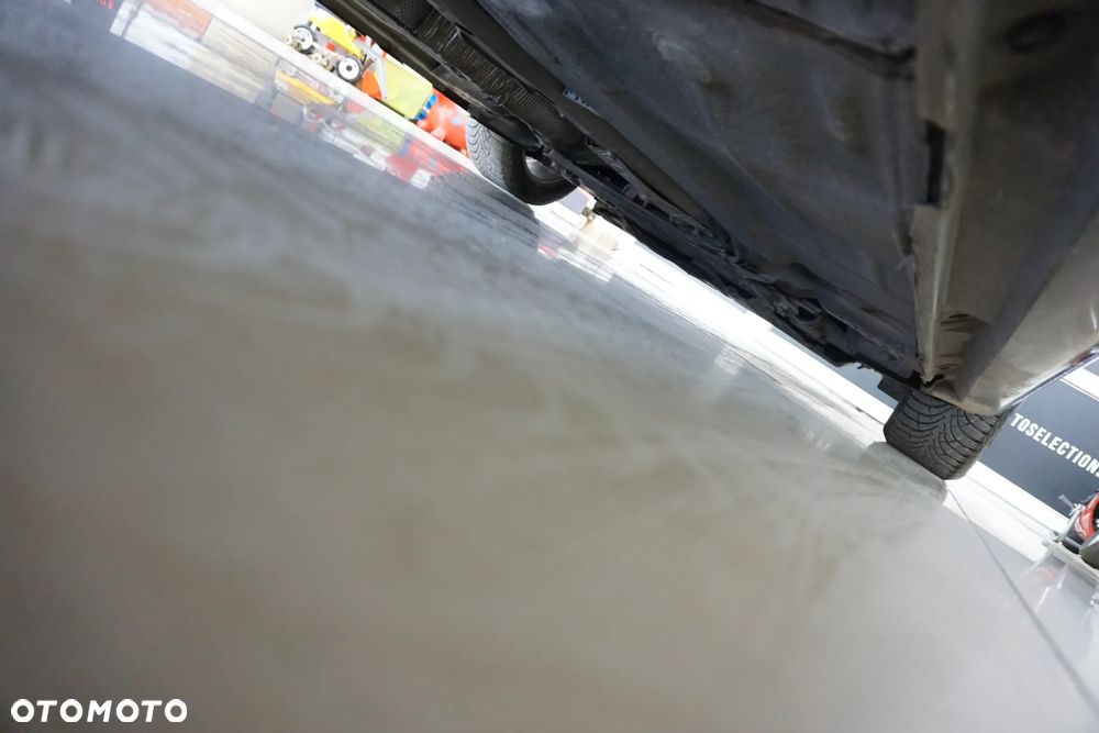 Volvo V50 DPF D2 Momentum - 17