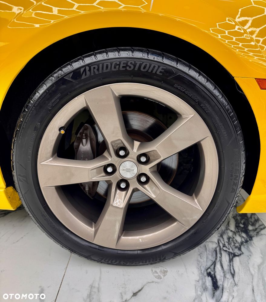 Chevrolet Camaro - 21