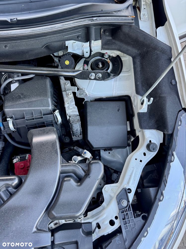 Mitsubishi Eclipse Cross - 26