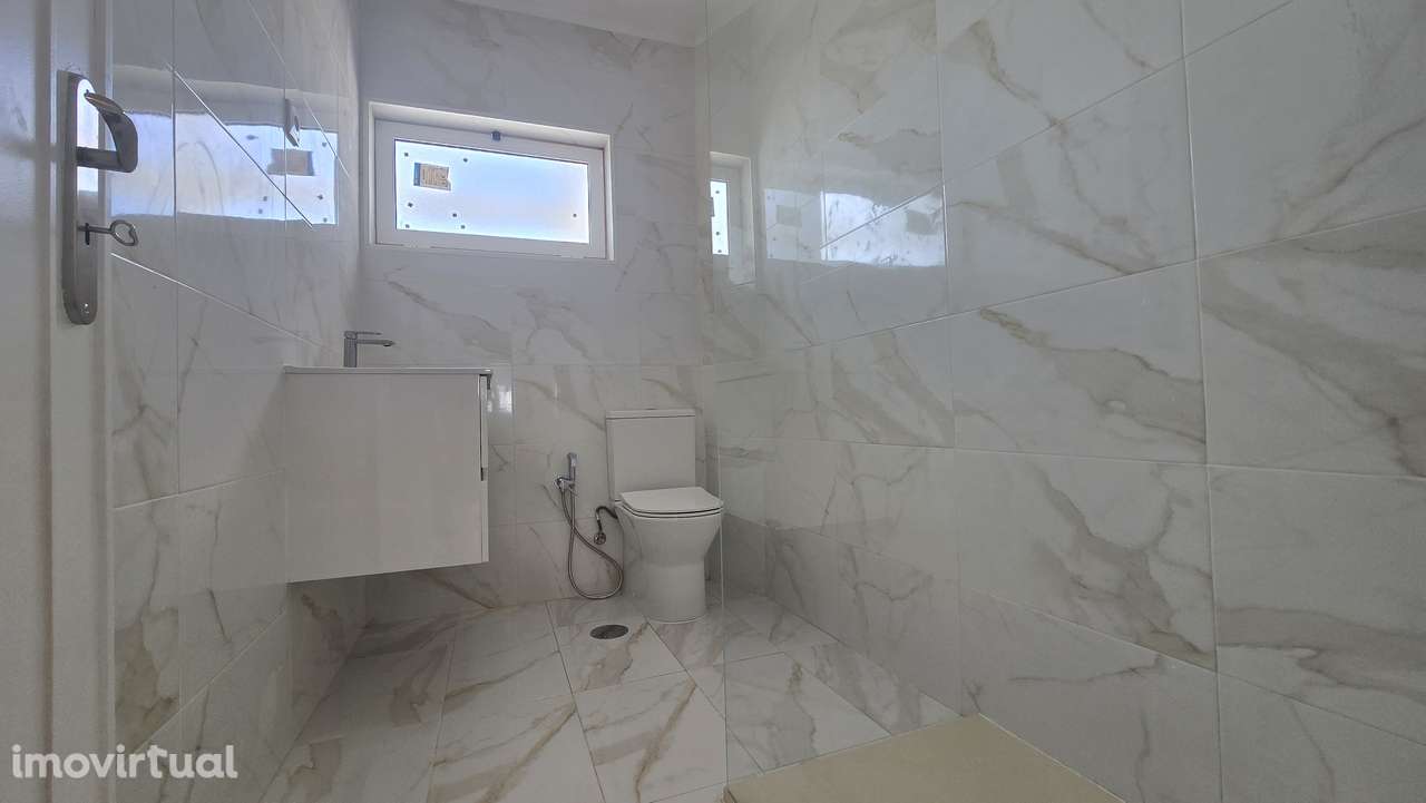 T2+1 totalmente remodelado Amora - Grande imagem: 5/29