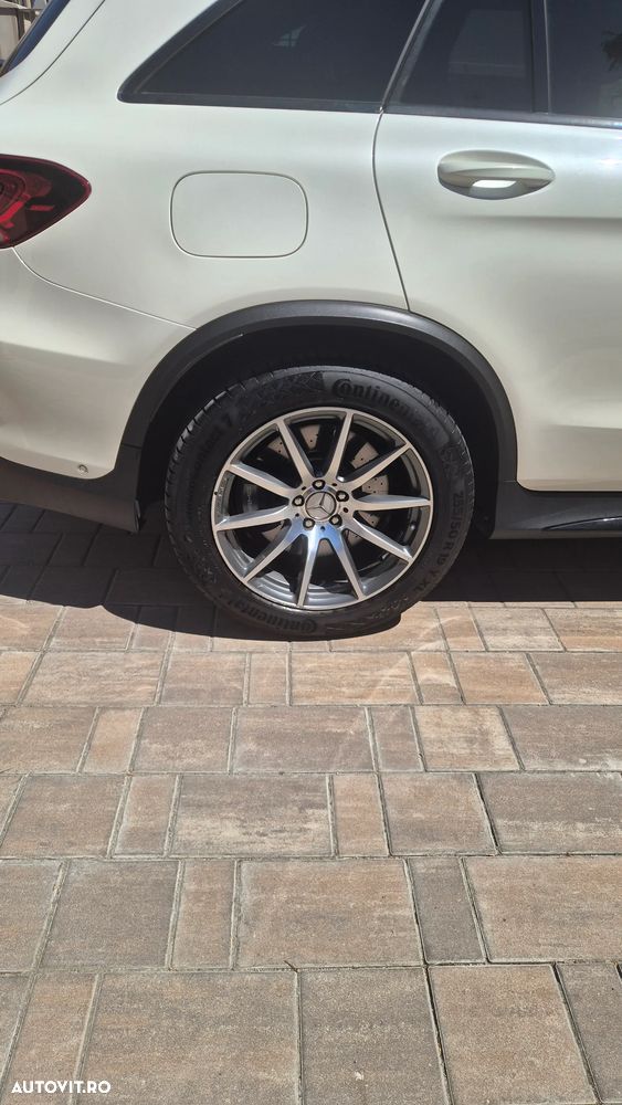 Mercedes-Benz GLC 63 AMG 4MATIC - 4