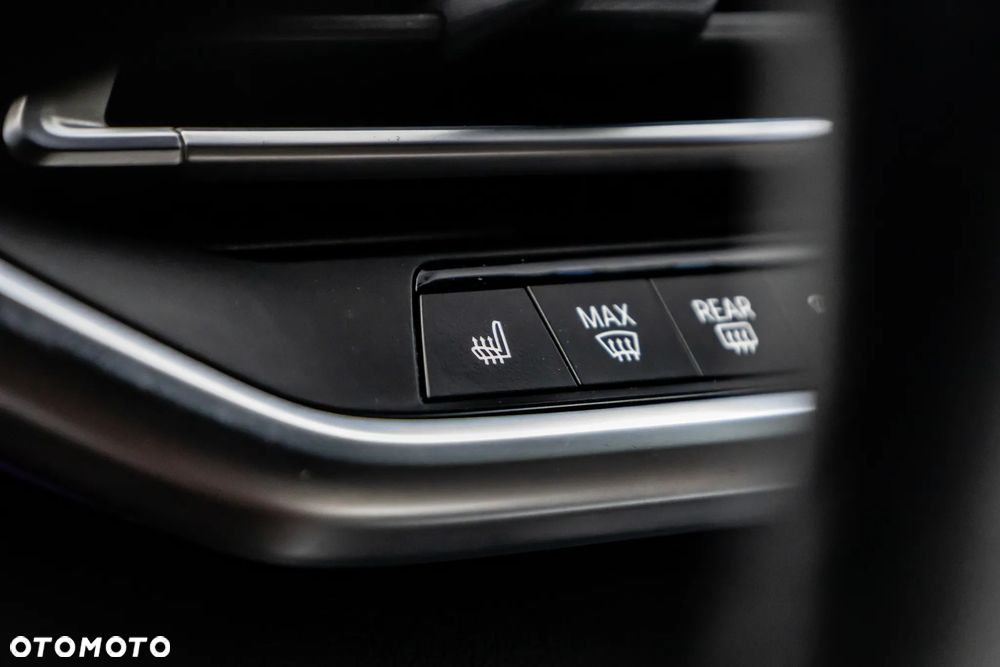 BMW X6 xDrive30d - 25