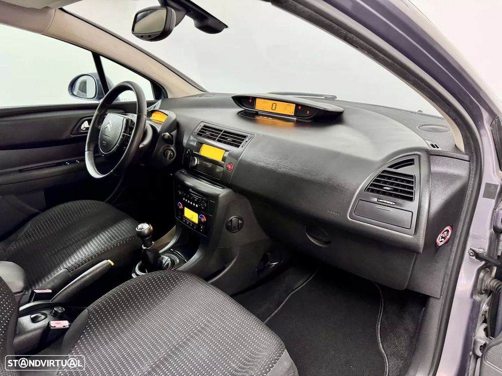 Citroën C4 1.6 HDi Exclusive - 37