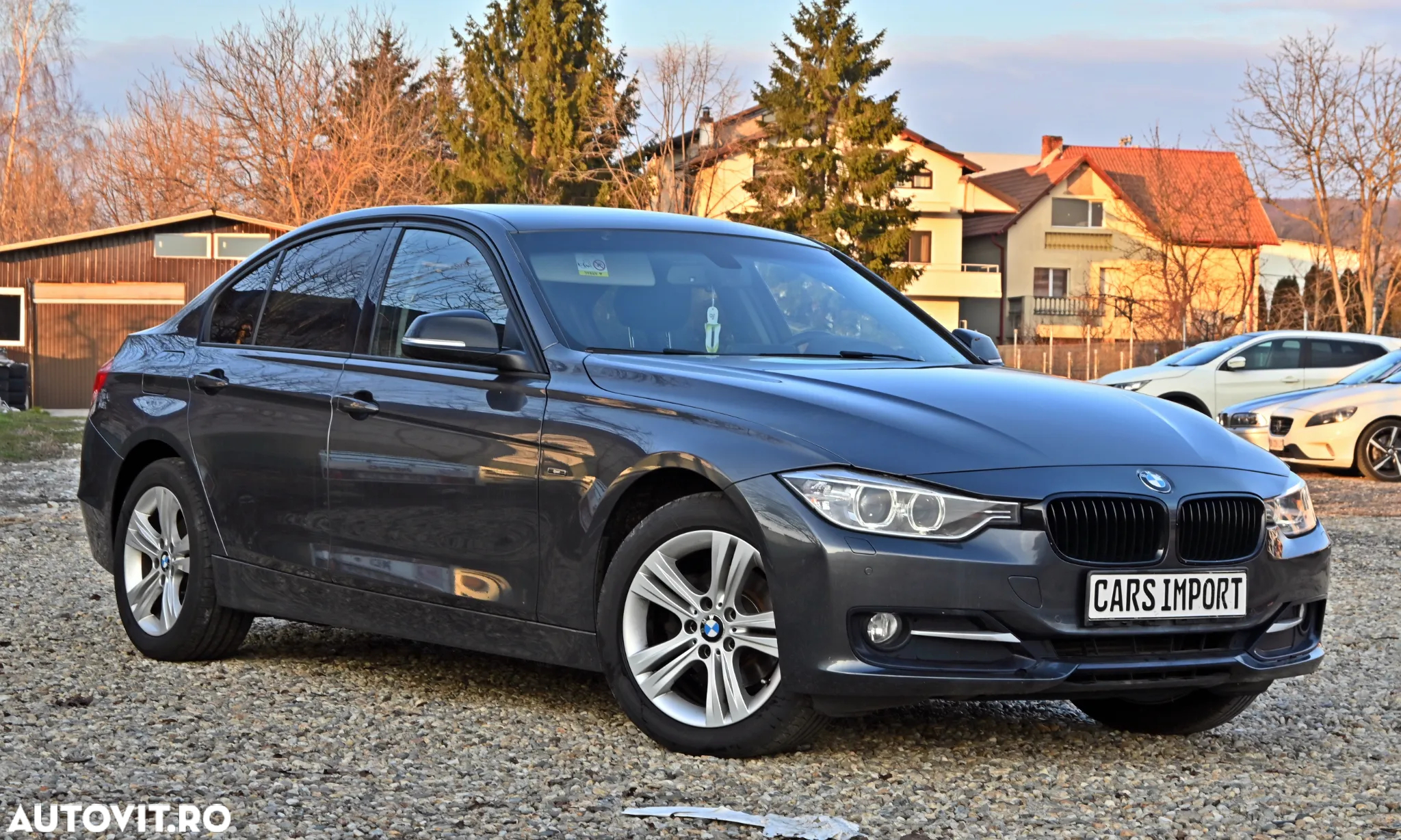 BMW Seria 3 320d xDrive Sport Line - 2