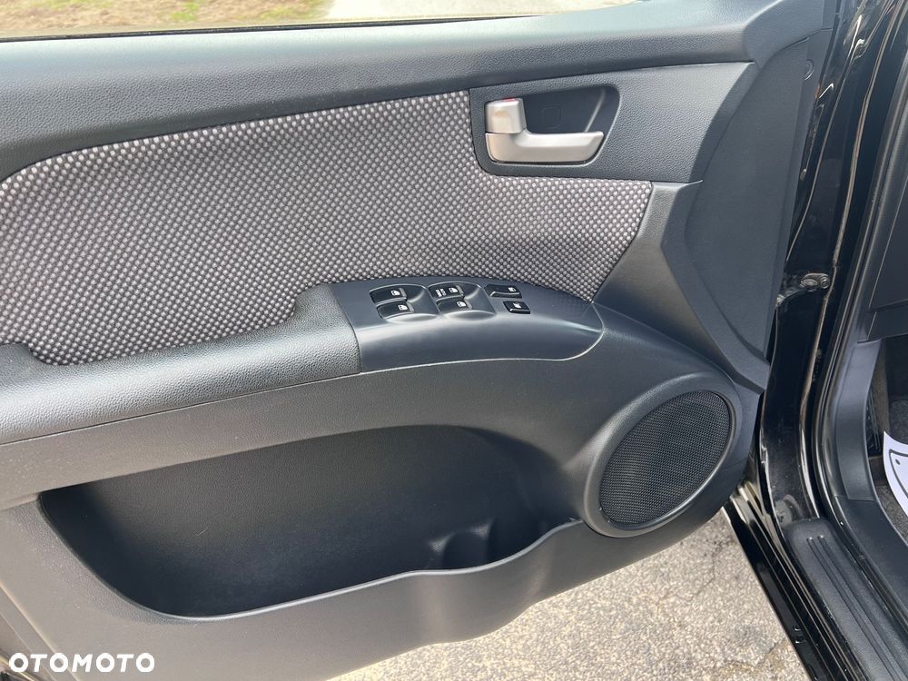 Kia Sportage 2.0 2WD Champ - 22