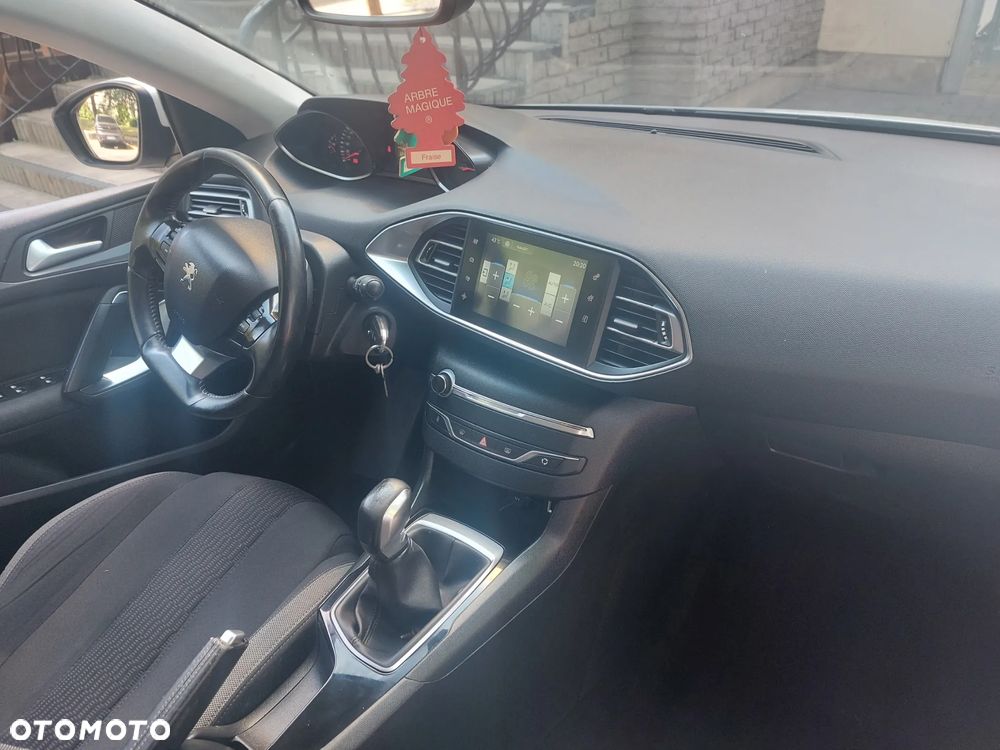 Peugeot 308 PureTech 110 Stop & Start Active - 11