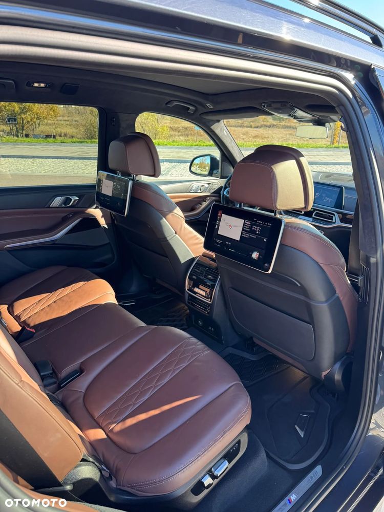 BMW X7 M50d sport - 14