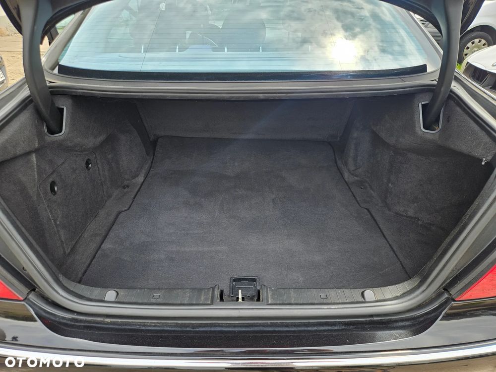 Mercedes-Benz Klasa E 320 Avantgarde - 17