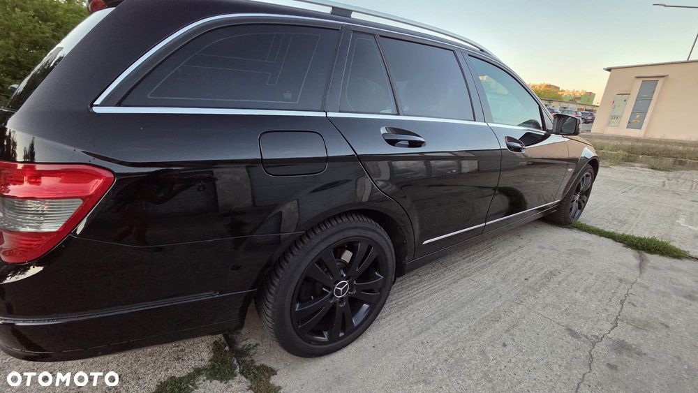 Mercedes-Benz Klasa C 320 CDI Avantgarde - 13
