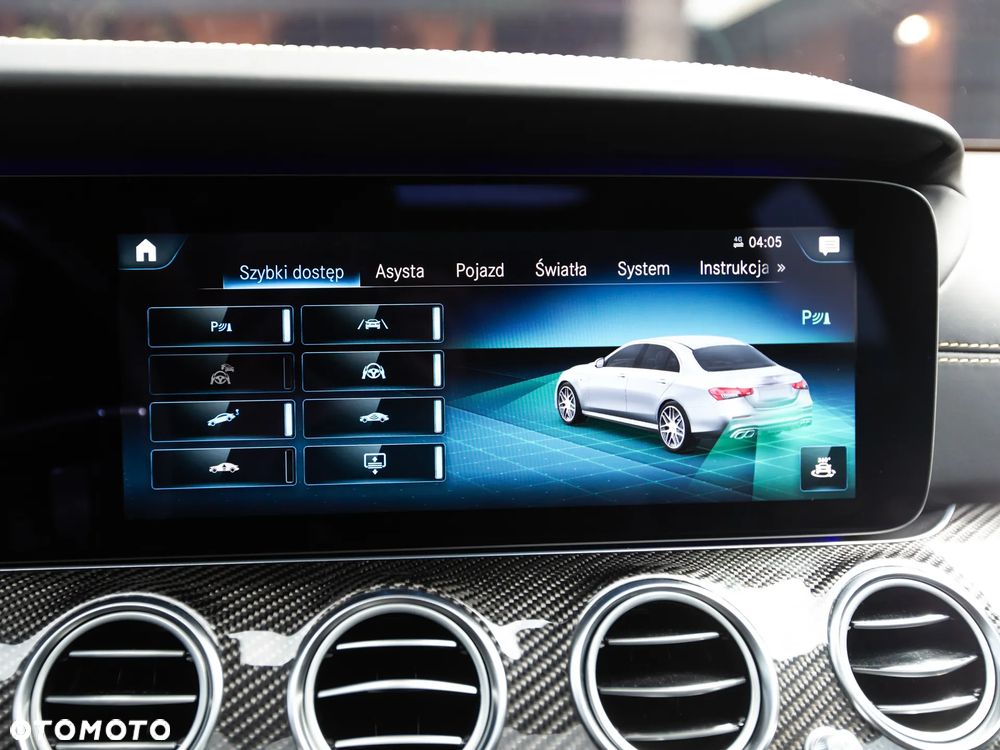 Mercedes-Benz Klasa E AMG 63 S 4-Matic+ - 36