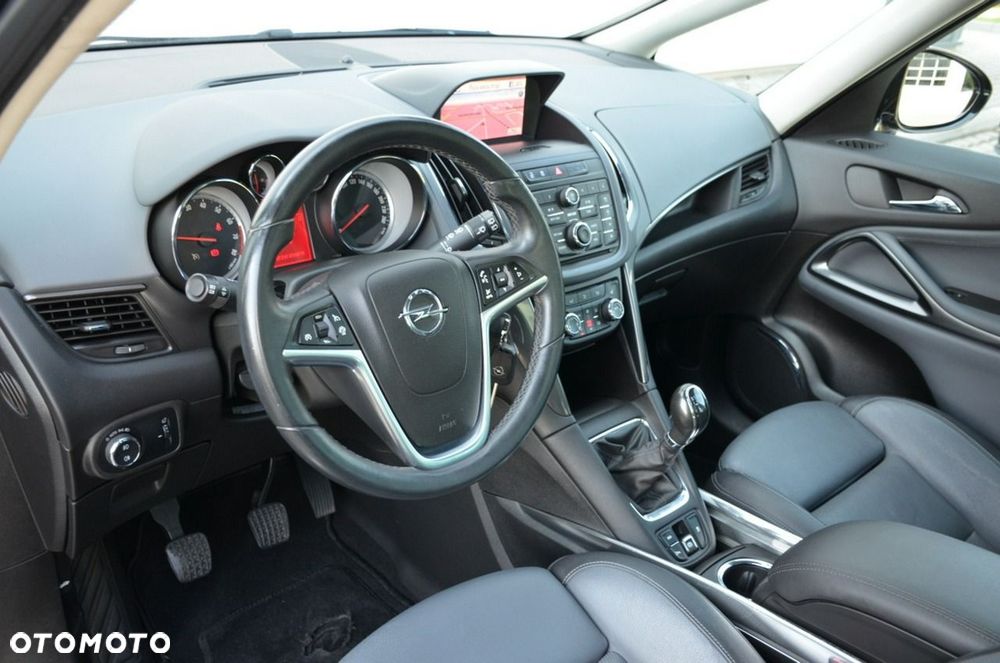 Opel Zafira - 21