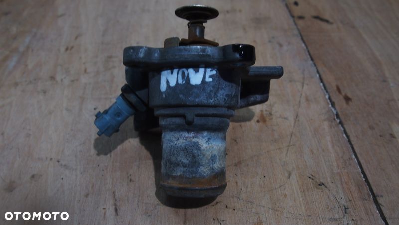 504110436 króciec obudowa termostatu iveco 2.3 - 1