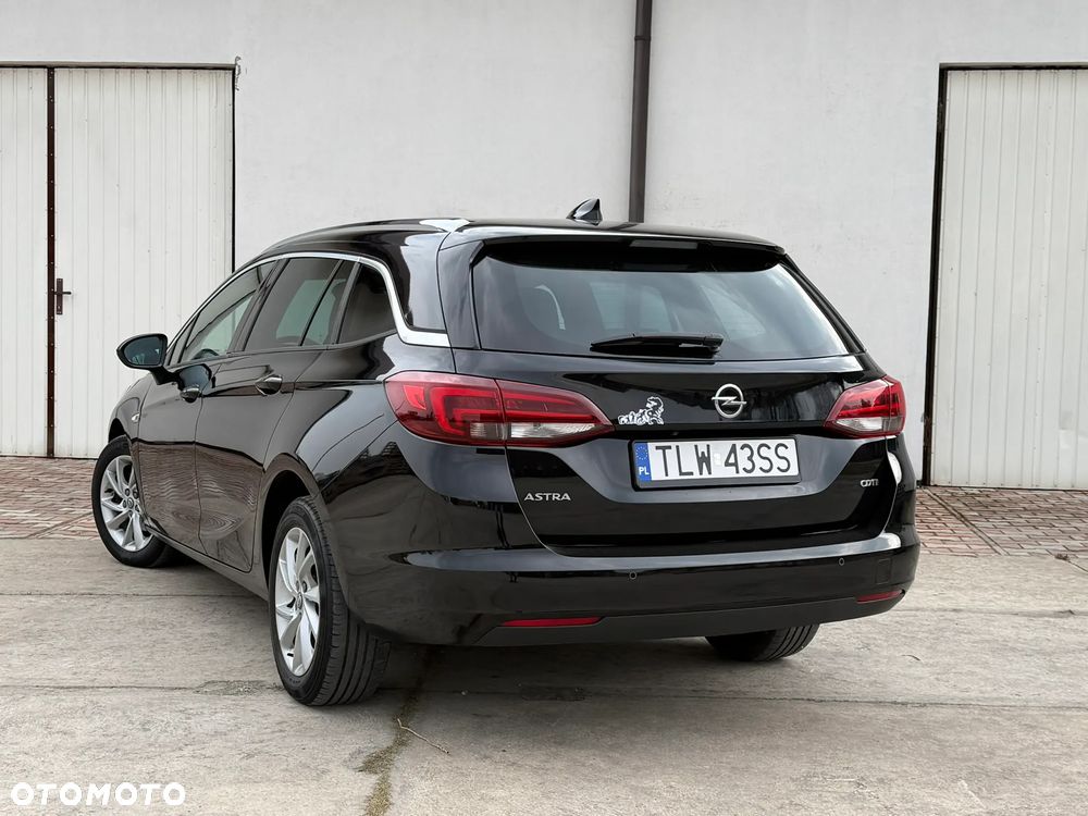Opel Astra 1.6 D (CDTI) Start/Stop Innovation - 17