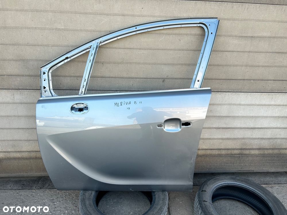OPEL MERIVA B II 2  DRZWI PRZÓD PRZEDNIE LEWE 13270342