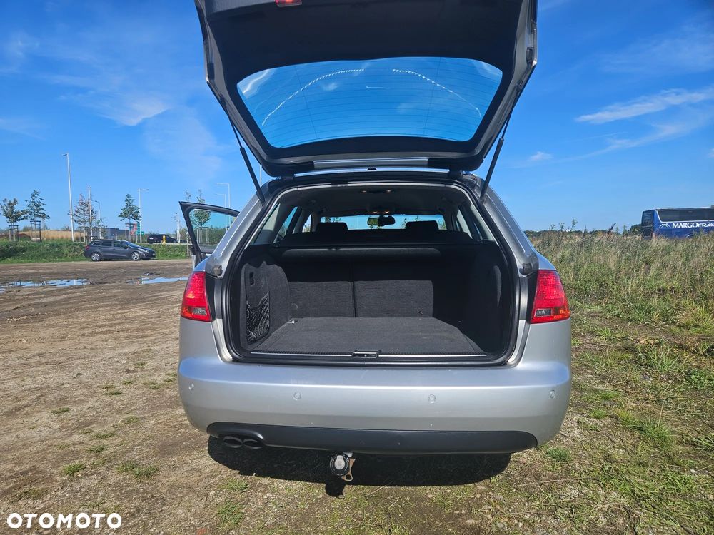 Audi A4 Avant - 26