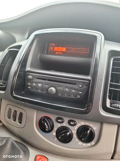 Renault Trafic - 8