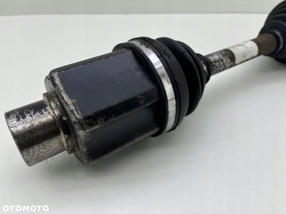 VW TRANSPORTER T5 LIFT PÓŁOŚ PRAWA PRZÓD 7E0407332J - 2