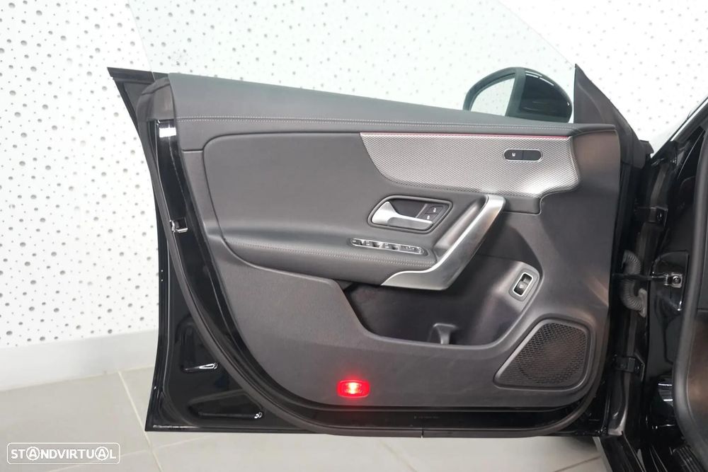 Mercedes-Benz CLA 180 d Shooting Brake Style Aut. - 16