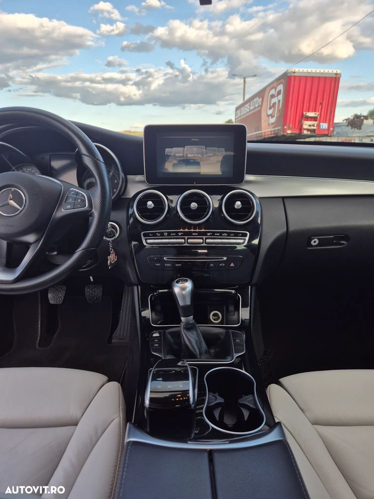 Mercedes-Benz C 220 CDI BlueEFFICIENCY T-modell - 10