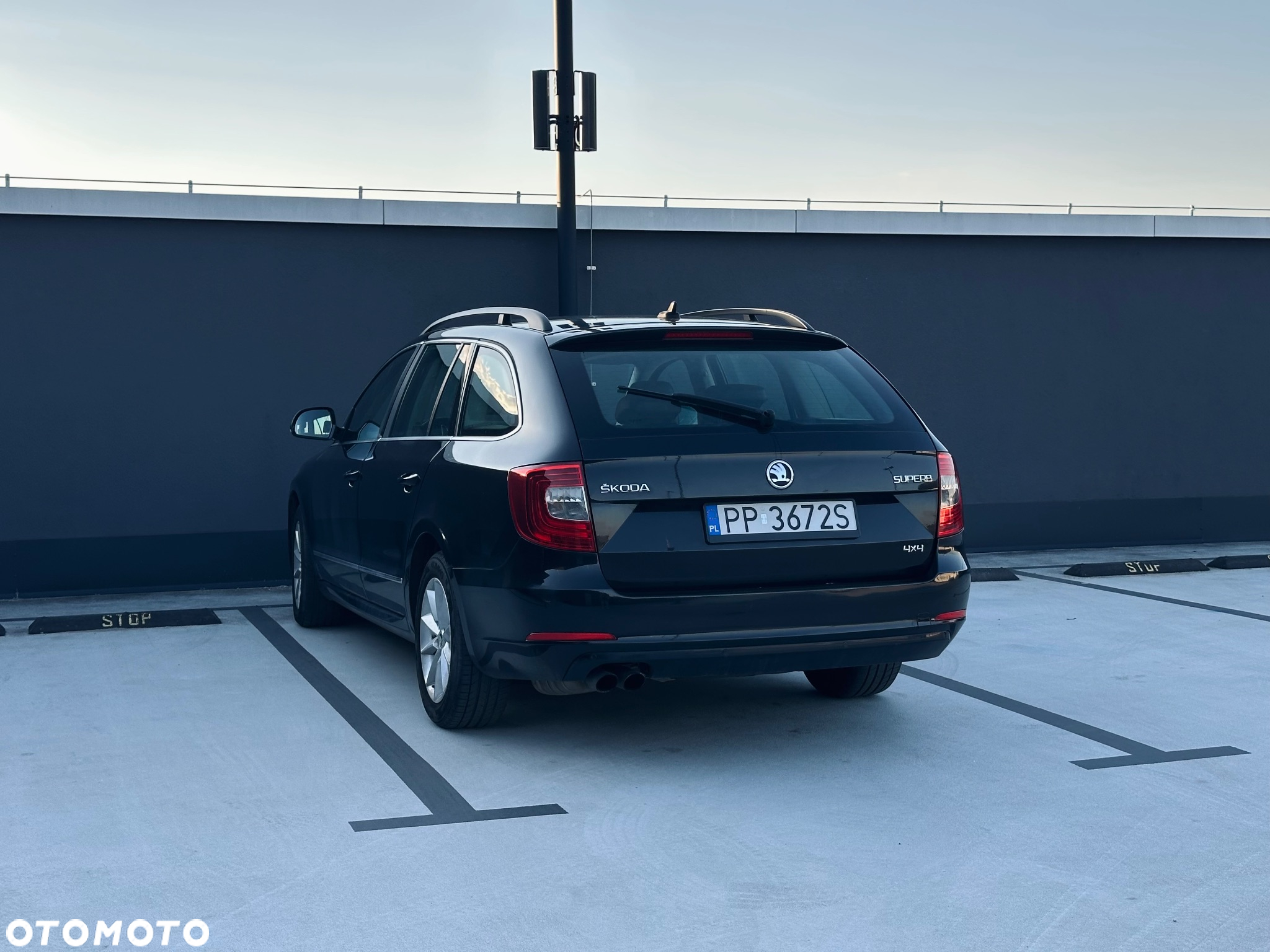 Skoda Superb 2.0 TDI 4x4 Elegance - 23