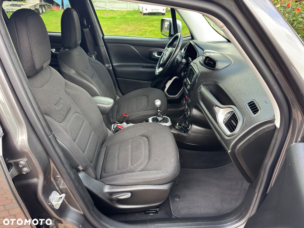 Jeep Renegade 1.4 MultiAir Limited - 26