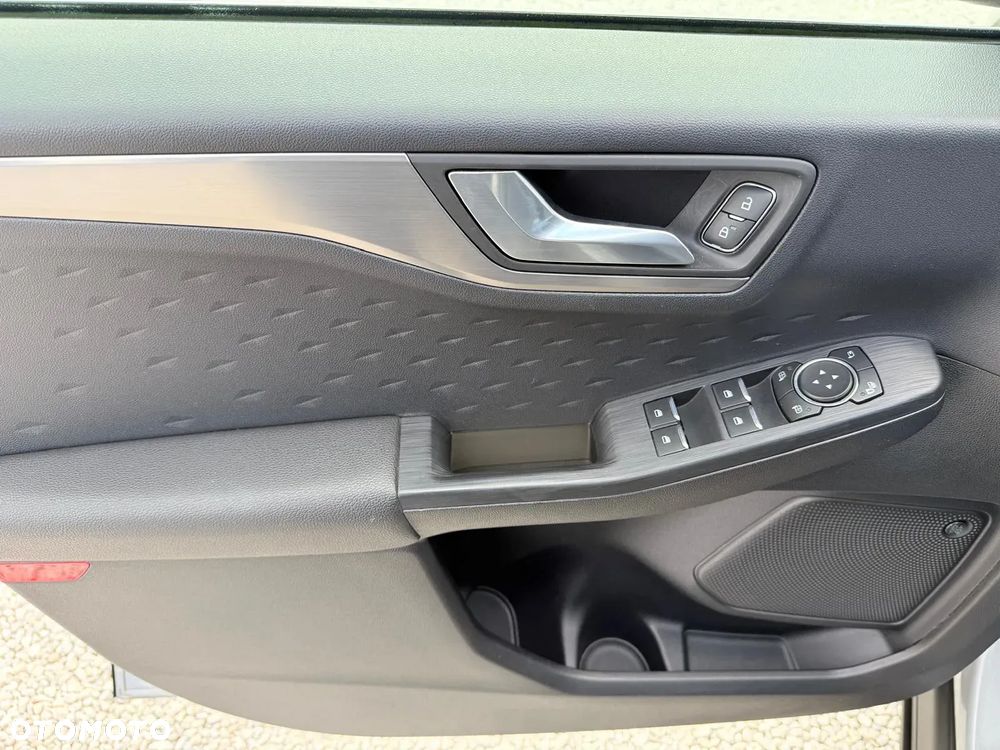 Ford Kuga 2.5P PHEV FWD Graphite Tech Edition e-CVT - 20