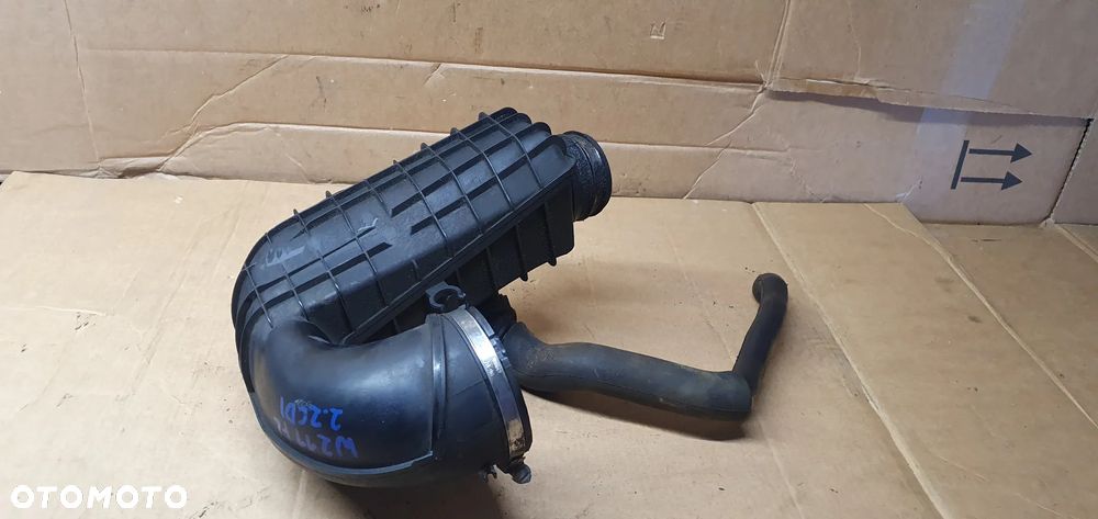 Rura dolot przewód powietrza kolanko Mercedes Klasa E W211 2.2 CDI A460941097 - 2
