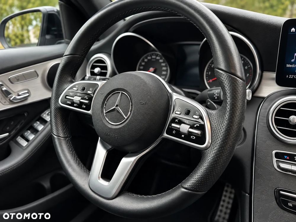 Mercedes-Benz GLC - 18