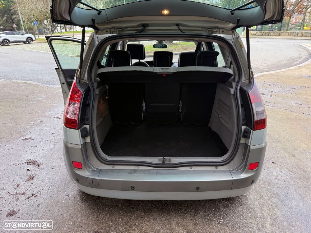 Renault Scénic 1.5 dCi Dynamique - 19