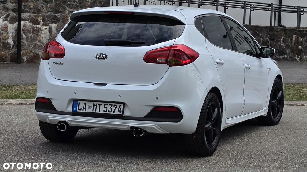 Kia Ceed 1.6 GDI Edition 7 - 12