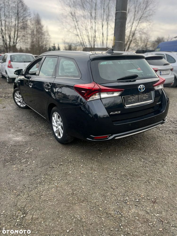 Toyota Auris - 3