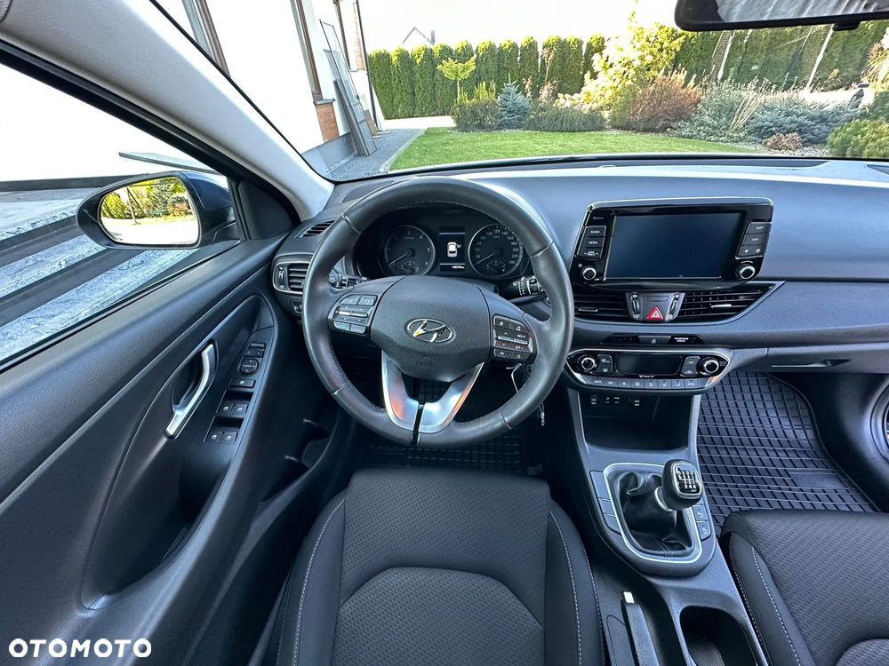 Hyundai i30 1.6 CRDI Passion Plus - 18