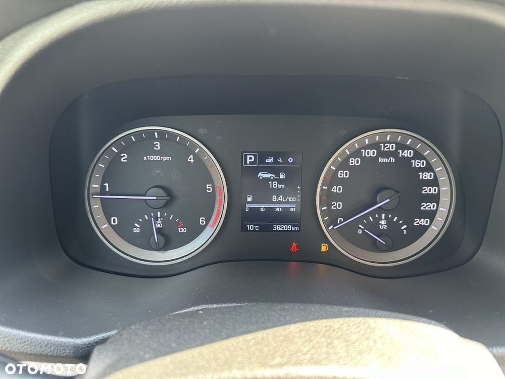 Hyundai Tucson 2.0 CRDi 4WD Automatik Style - 22