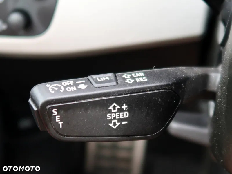 Audi A4 ver-35-tdi-mhev-advanced-s-tronic - 23