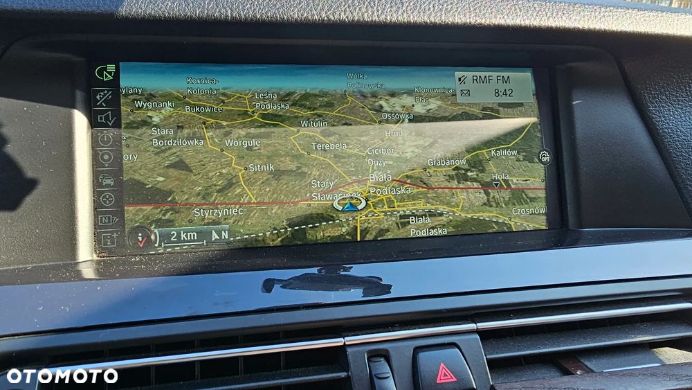 BMW Seria 5 525d xDrive - 17