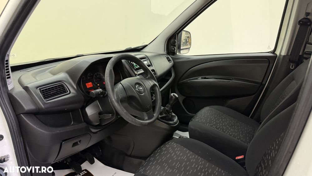 Opel Combo - 9
