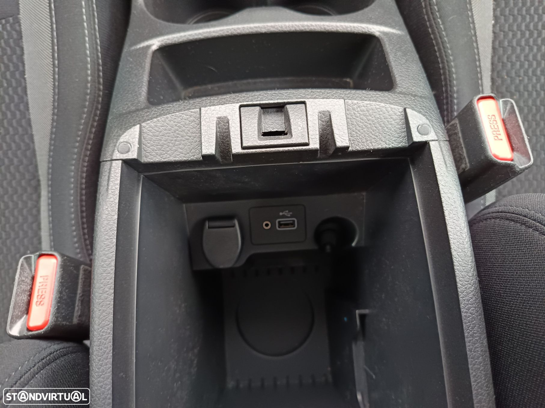 Nissan Qashqai 1.5 dCi N-Style DCT - 38