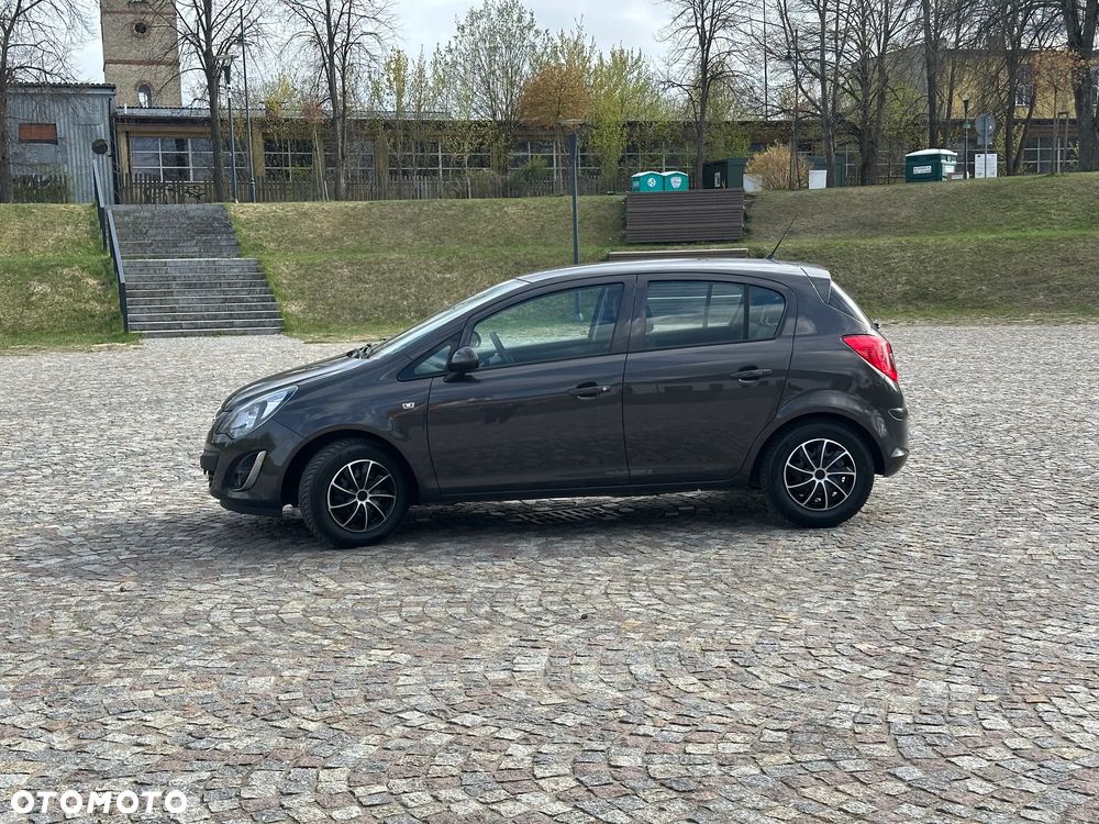 Opel Corsa - 4