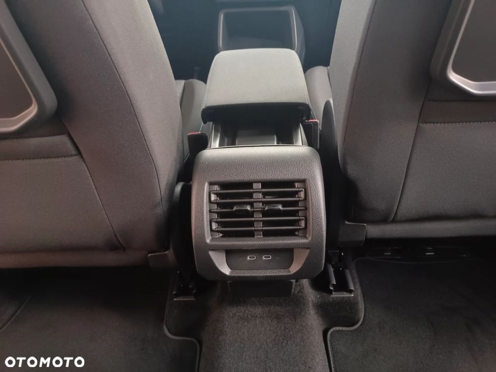 Ford Tourneo Connect 2.0 EcoBlue Active - 11