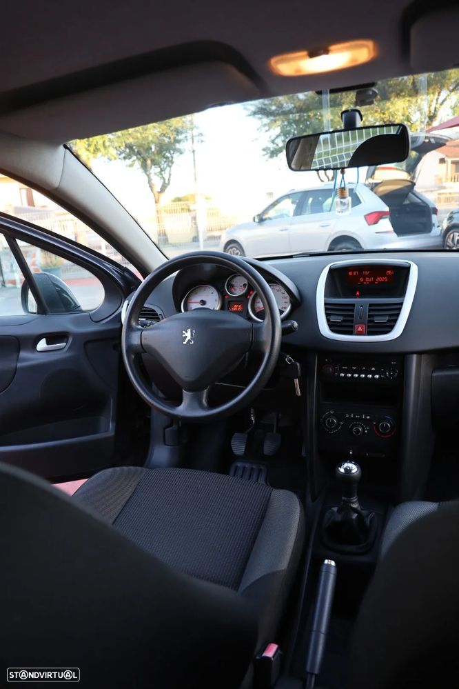 Peugeot 207 1.6 HDi 99g - 19